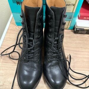 Madewell Pattie Lace-Up Boots